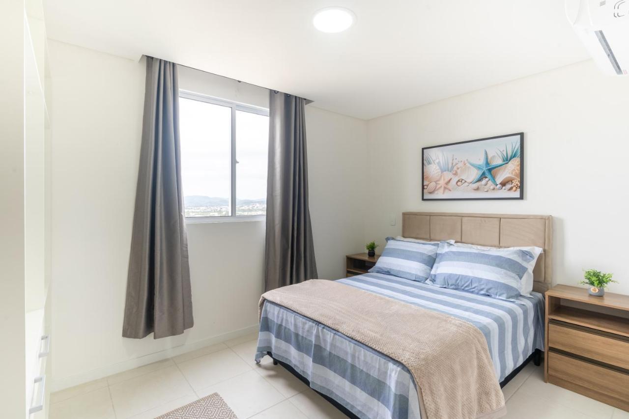 Apartamento Com Vista Mar, Ar-Condicionado, Wi-Fi Condominio Com Piscina, Quadra De Esportes Playground Infantil A 15 Minutos Do Beto Carreiro Picarras Ngoại thất bức ảnh